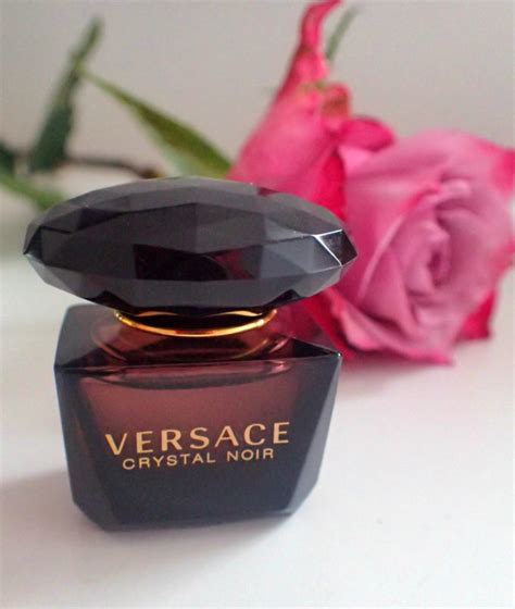 versace 2004|versace crystal noir fragrantica.